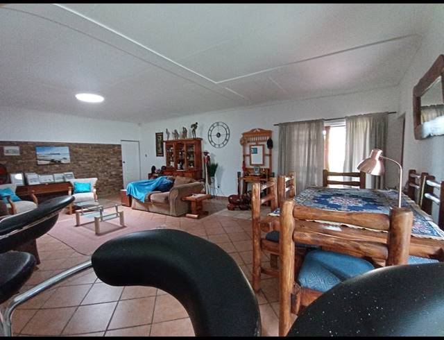 6 BEDROOM HOUSE FOR SALE IN TILEBA